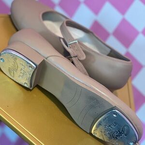 Capezio Women's Beige Tap Loafers